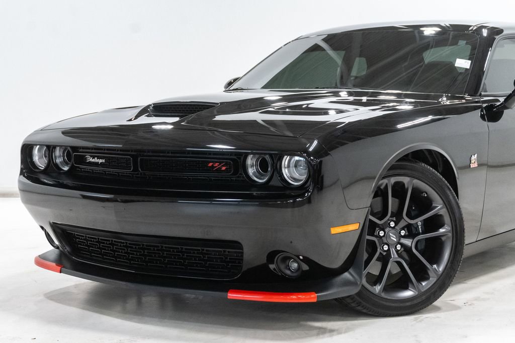 Used 2021 Dodge Challenger R/T Scat Pack w/ Plus Package RWD image 2