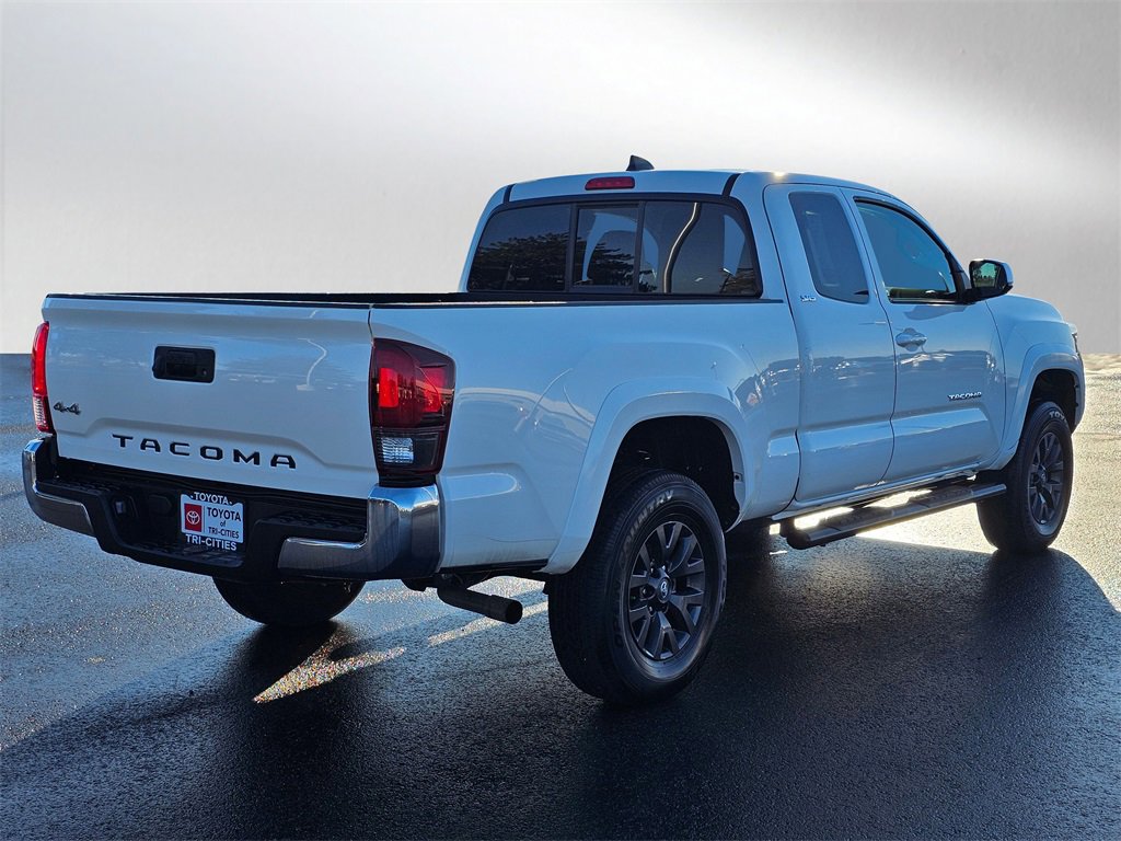 Used 2022 Toyota Tacoma SR5 image 5