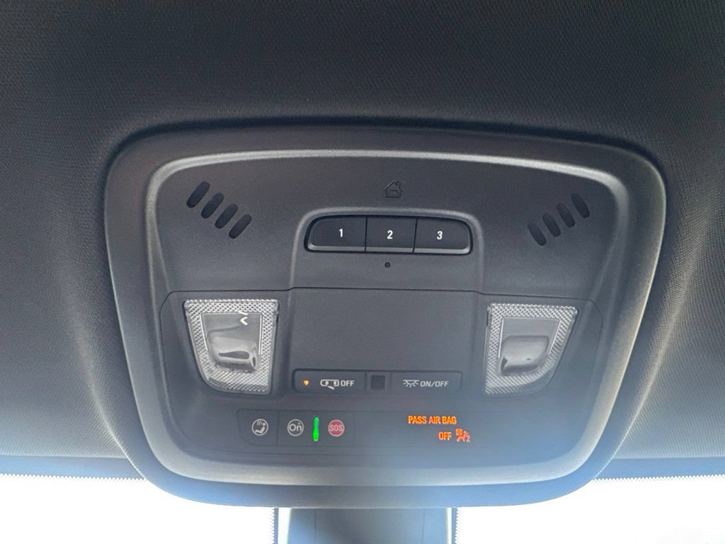 Used 2023 Chevrolet Traverse RS w/ LPO, Floor Liner Package FWD image 45