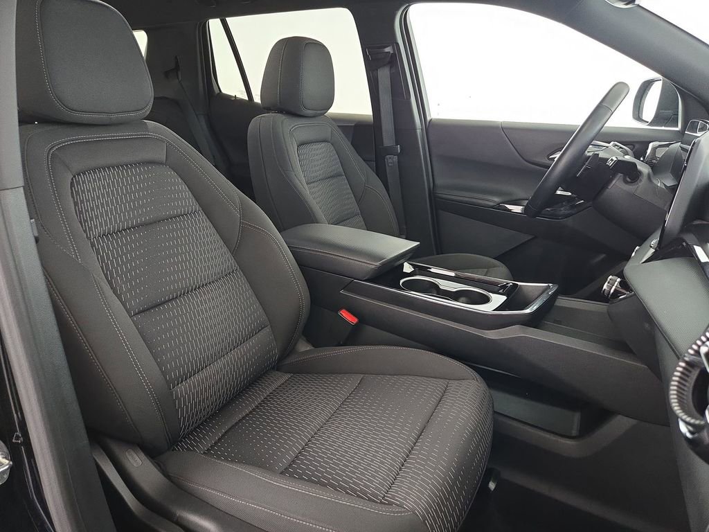 Used 2025 Chevrolet Equinox LT image 34