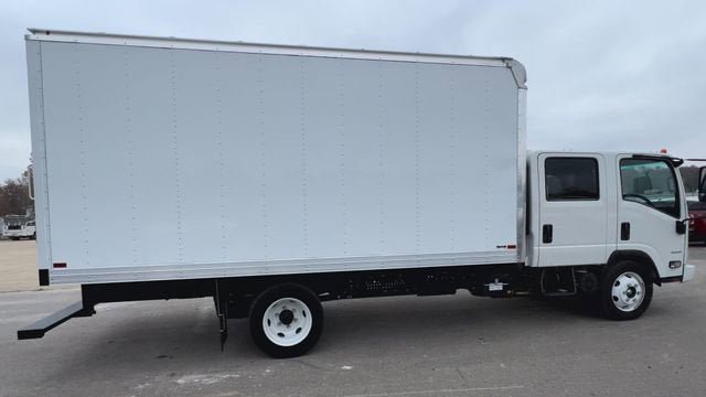 New 2024 Chevrolet Low Cab Forward image 9