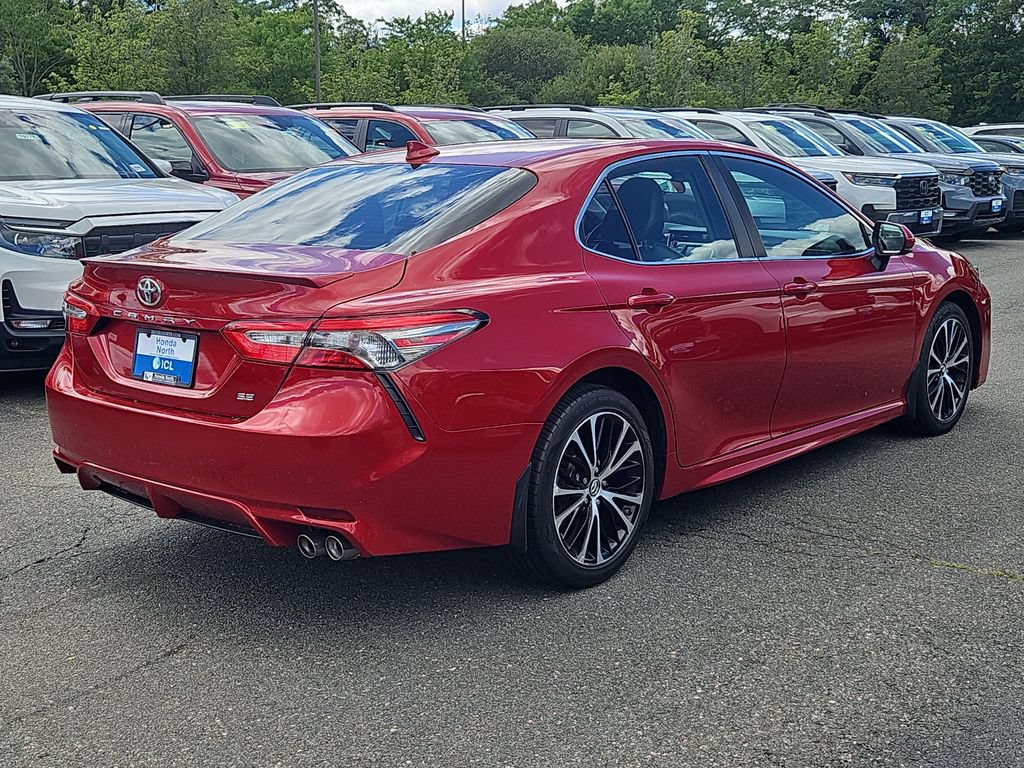Used 2019 Toyota Camry SE FWD image 5