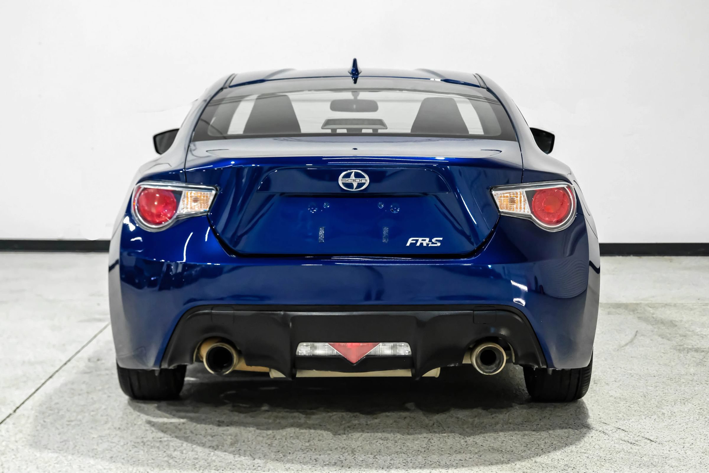 Used 2015 Scion FR-S RWD image 7