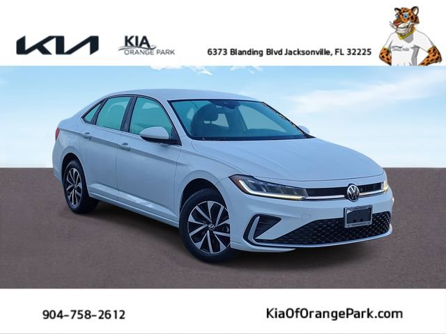 Used 2025 Volkswagen Jetta S image 1