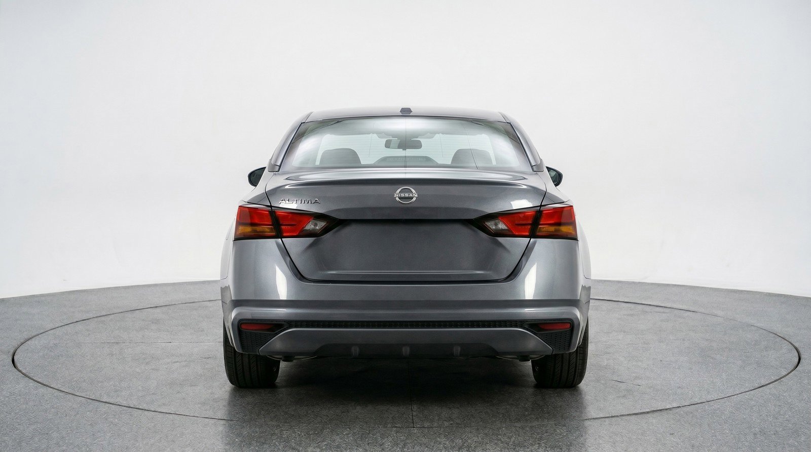 Used 2025 Nissan Altima 2.5 SV FWD image 7