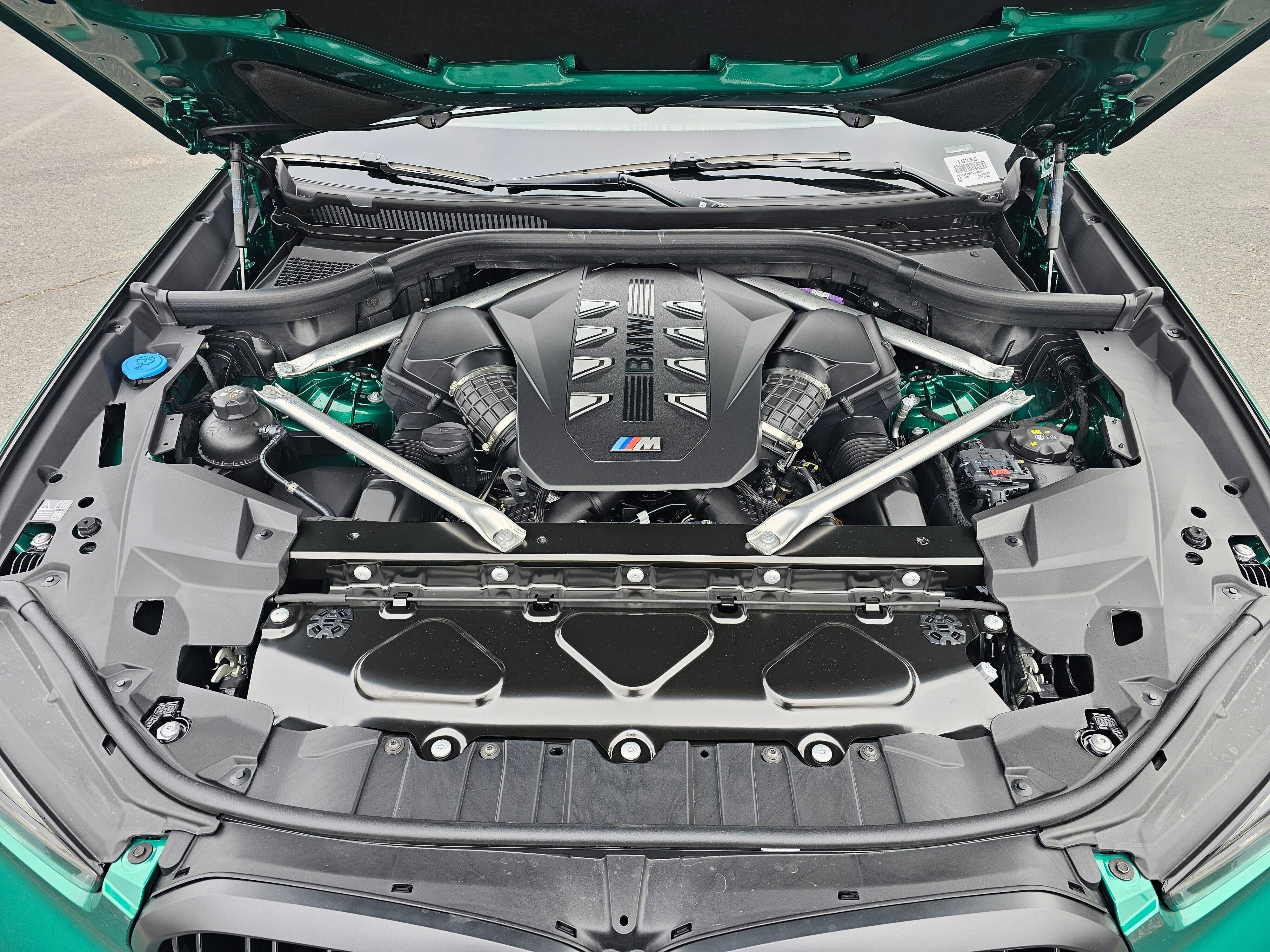 New 2026 BMW X6 M60i image 9