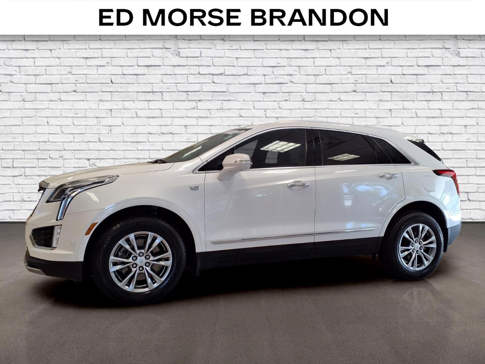 Used 2023 Cadillac XT5 Premium Luxury w/ Technology Package FWD video 2