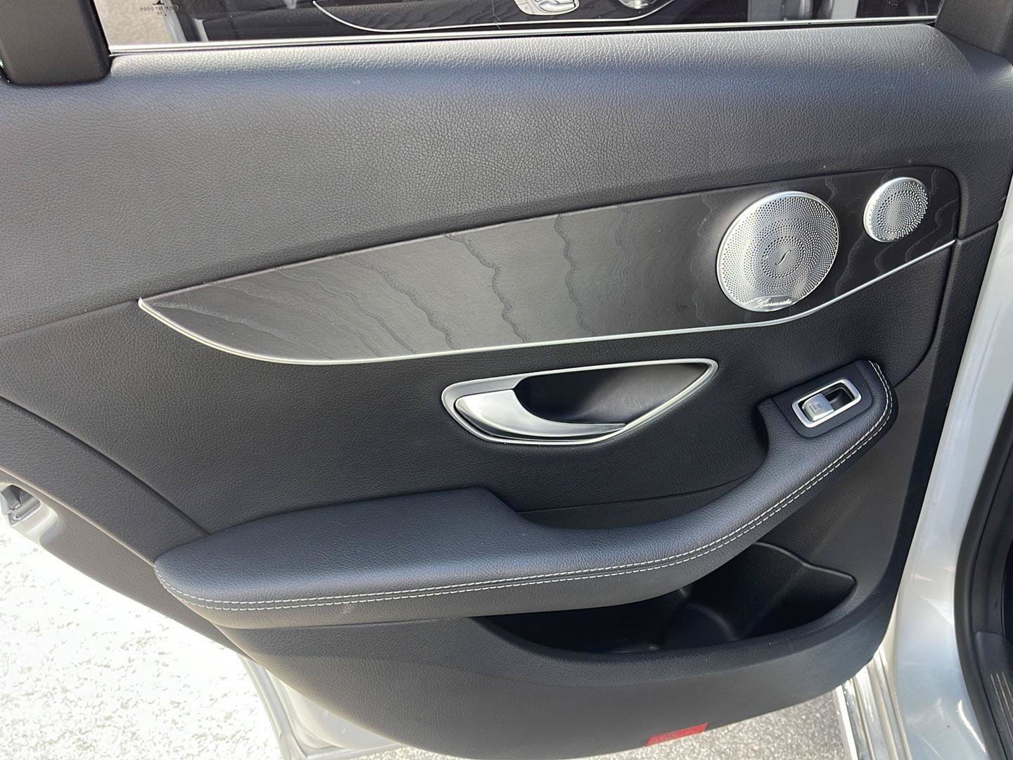 Used 2016 Mercedes-Benz C 300 4MATIC Sedan image 32