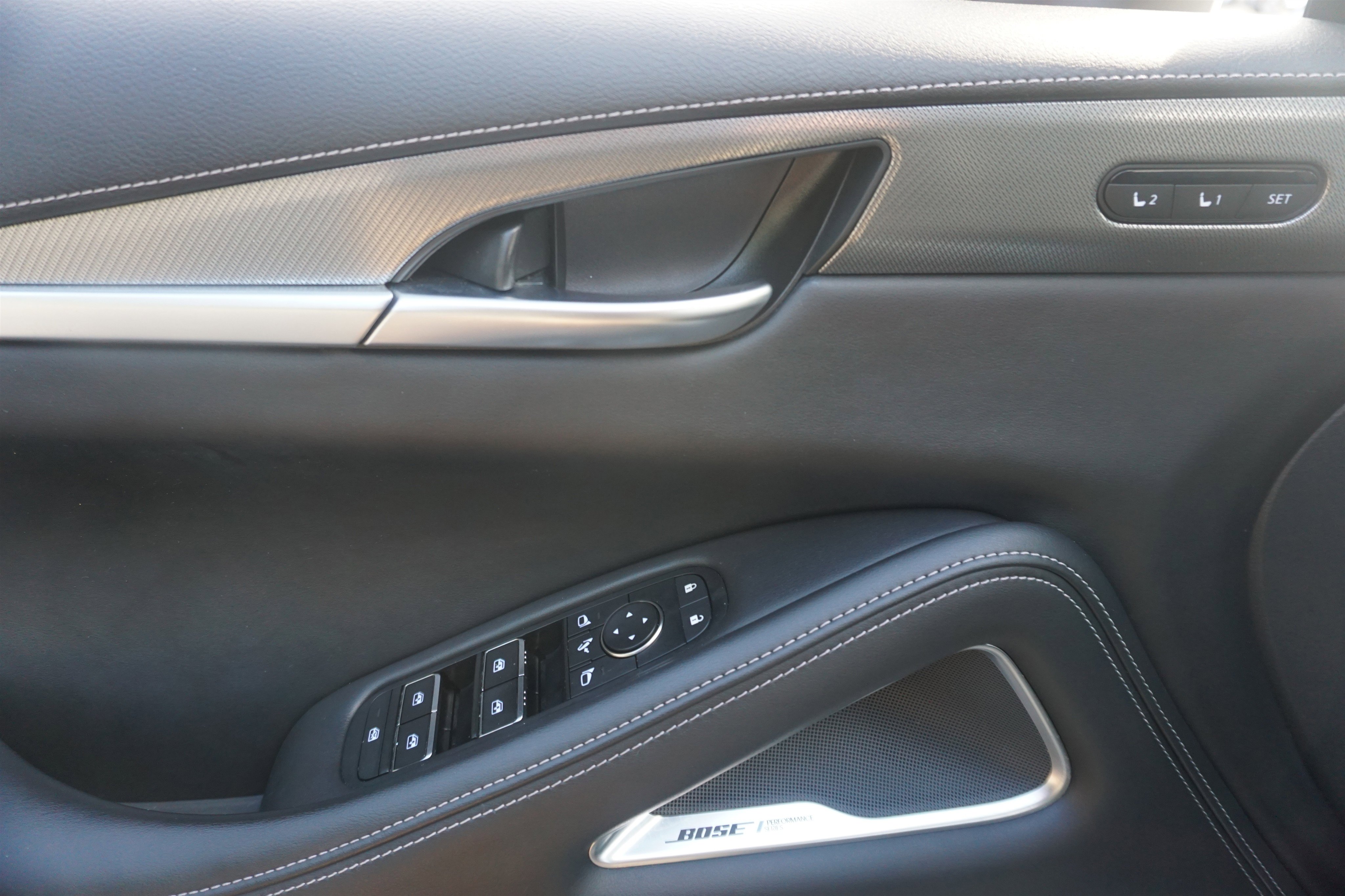 Used 2022 INFINITI QX60 Luxe w/ Vision Package image 16