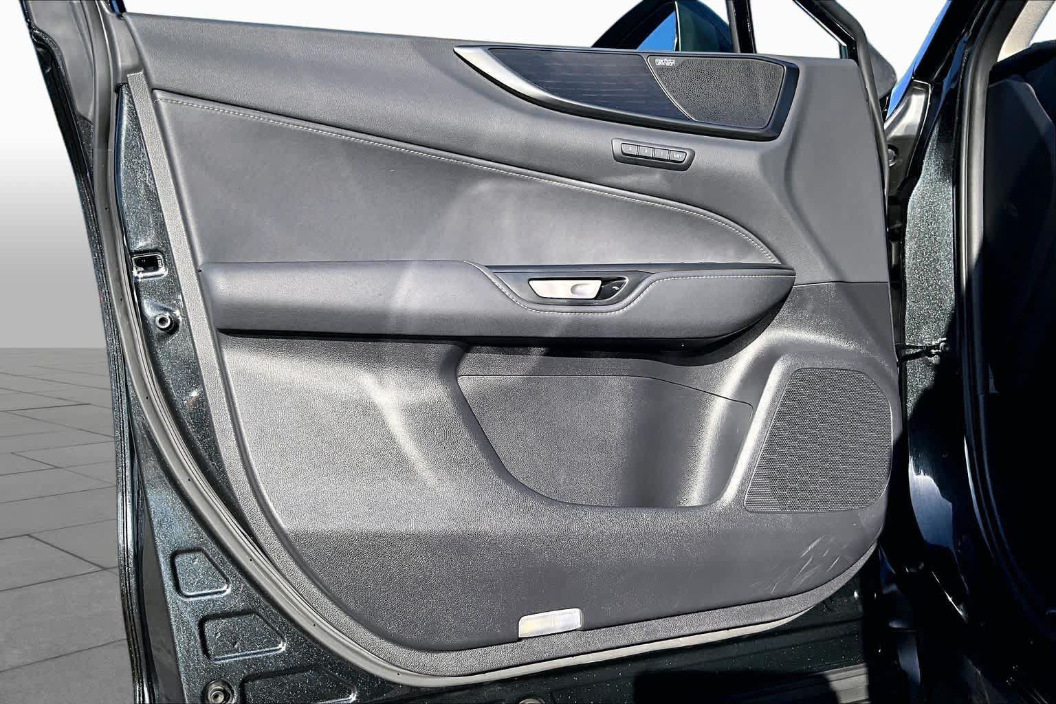 Certified 2025 Lexus NX 450h+ AWD w/ Accessory Package (Z1) image 20