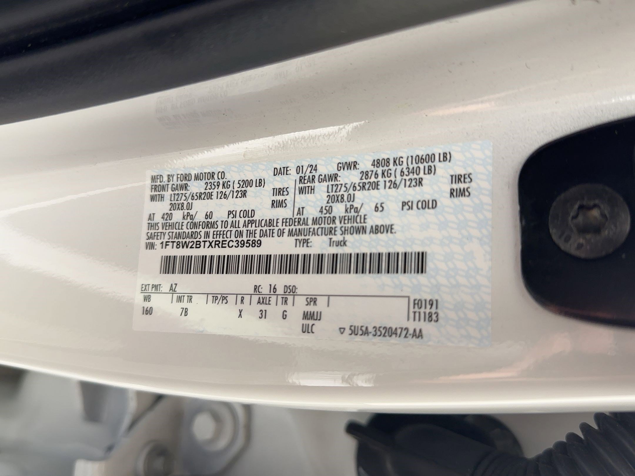 Used 2024 Ford F250 Platinum image 16