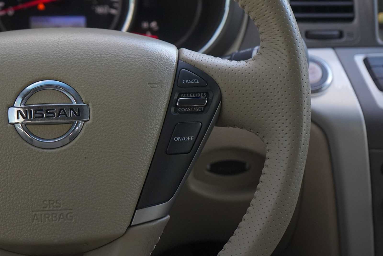 Used 2014 Nissan Murano SL FWD image 18