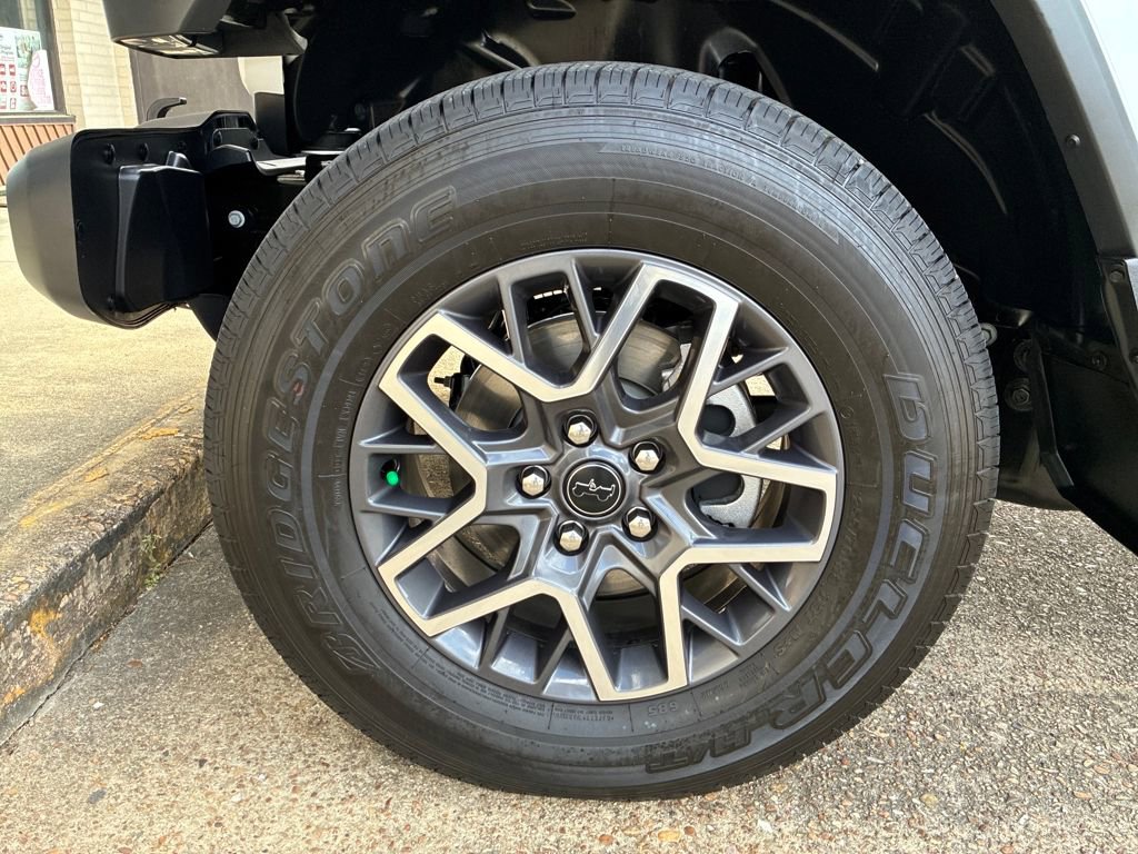 Used 2026 Jeep Wrangler Sahara image 27