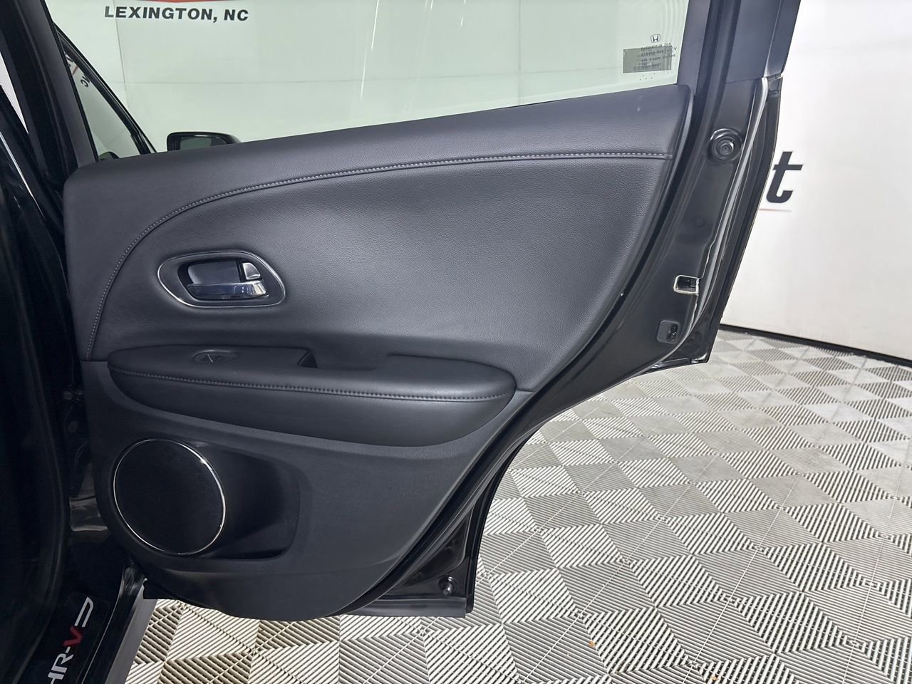 Used 2022 Honda HR-V EX-L image 24