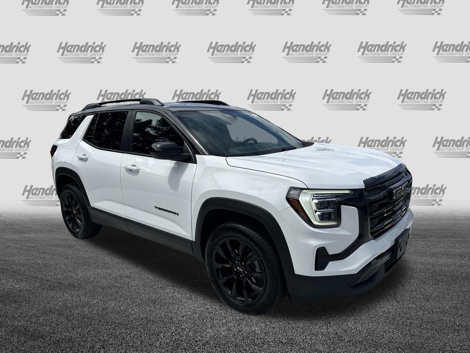 Used 2025 GMC Terrain Elevation w/ Black Edition AWD/4WD image 2