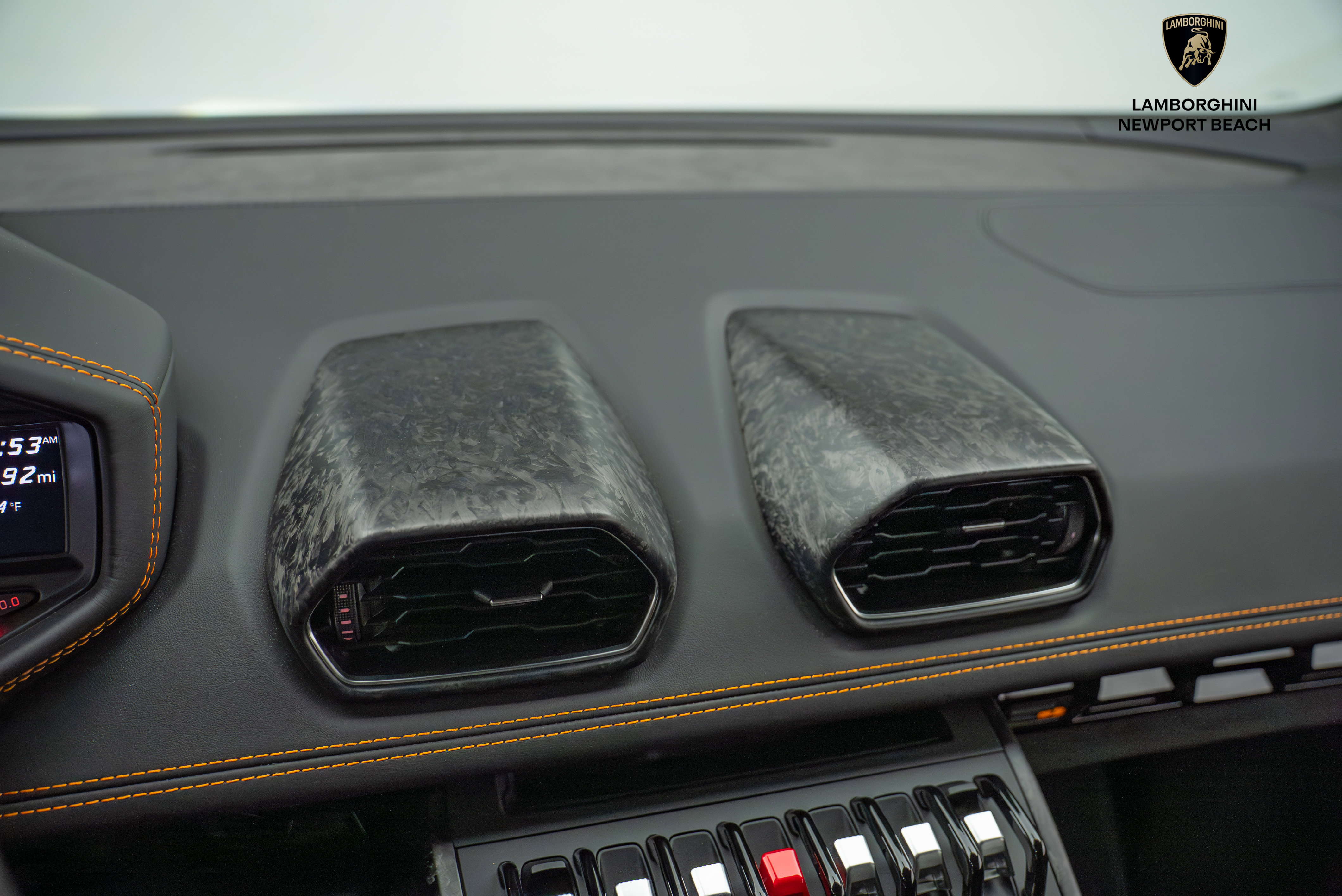 Used 2020 Lamborghini Huracan EVO image 31