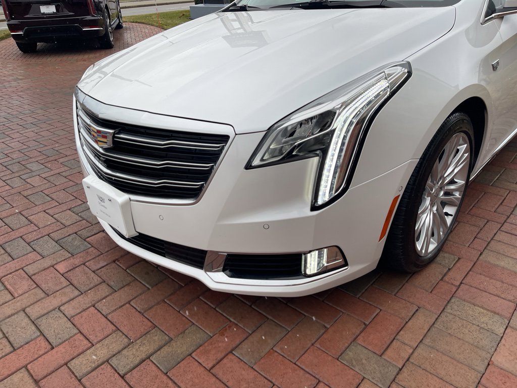 Used 2018 Cadillac XTS Luxury w/ Driver Awareness Package image 2
