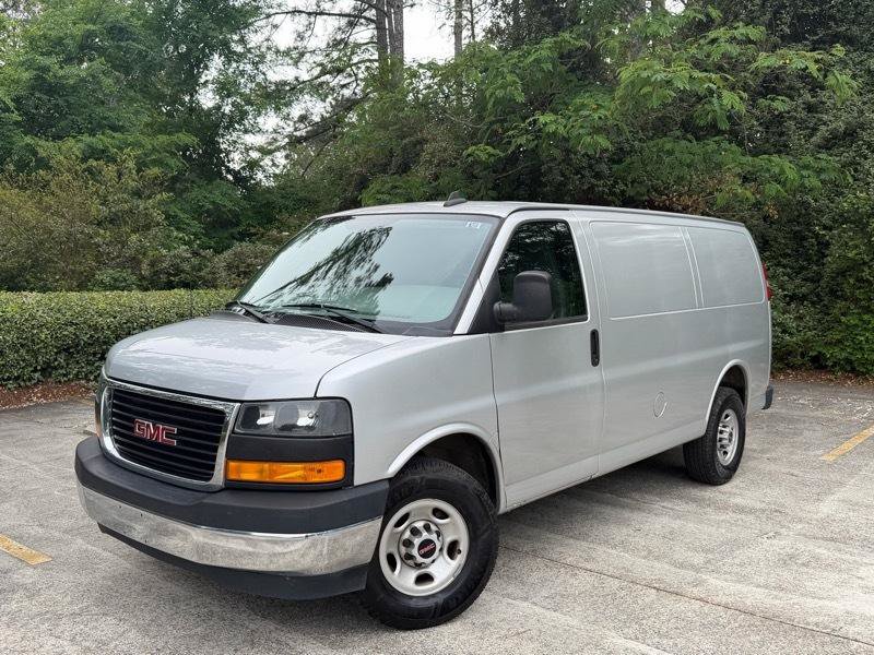 Used 2023 GMC Savana 2500 w/ Driver Convenience Package RWD image 2