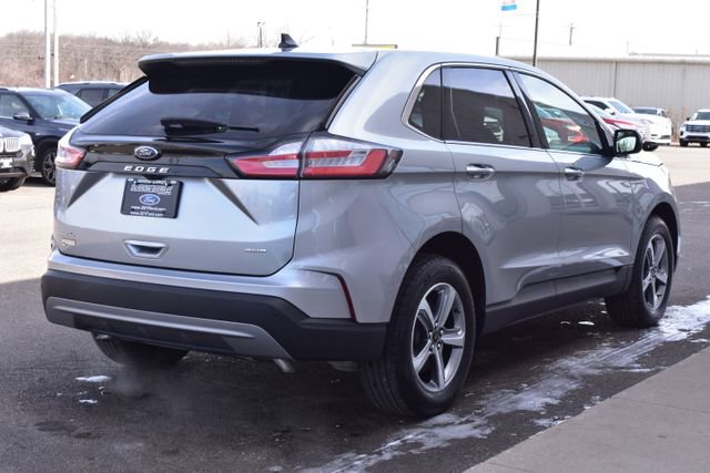 Used 2024 Ford Edge SEL w/ Convenience Package image 6