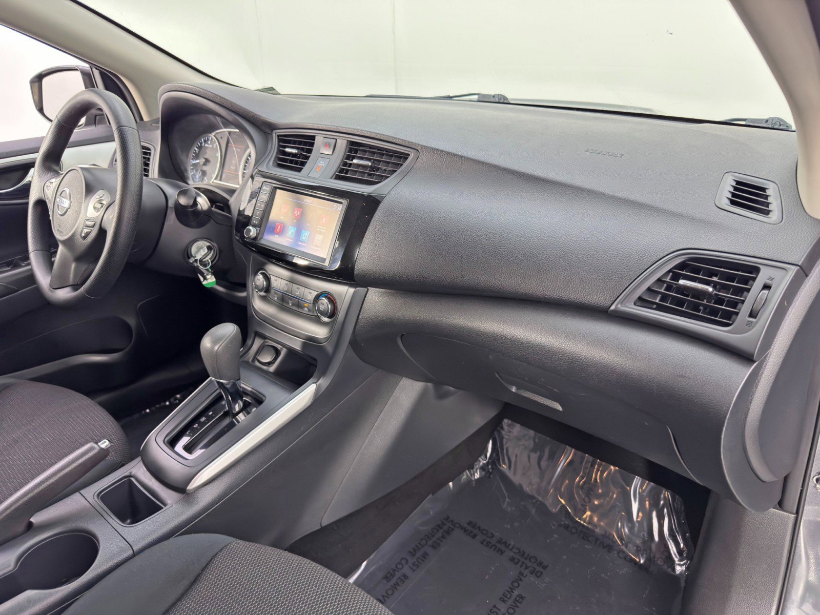 Used 2019 Nissan Sentra S image 13
