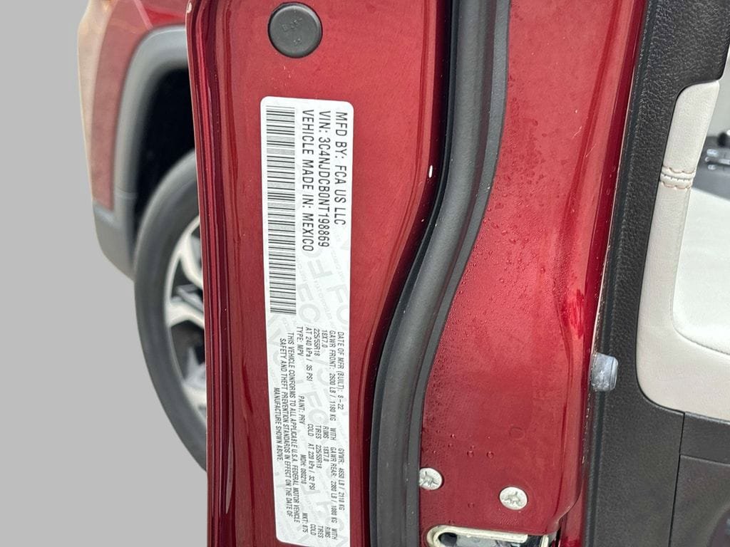 Certified 2022 Jeep Compass Limited AWD/4WD image 33