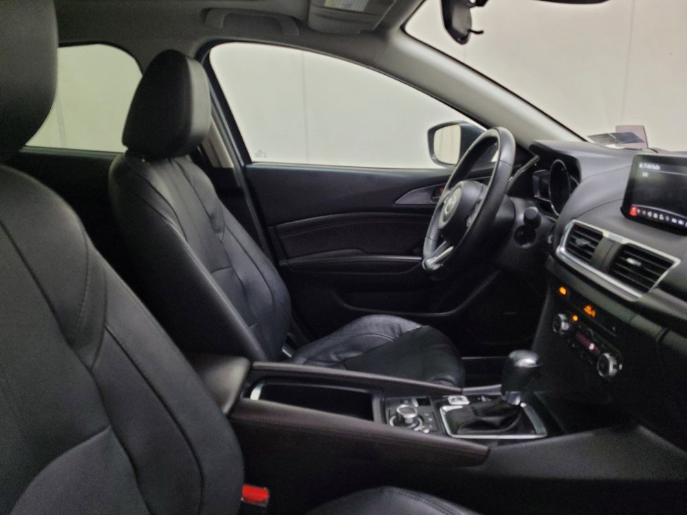 Used 2018 MAZDA MAZDA3 Grand Touring image 21