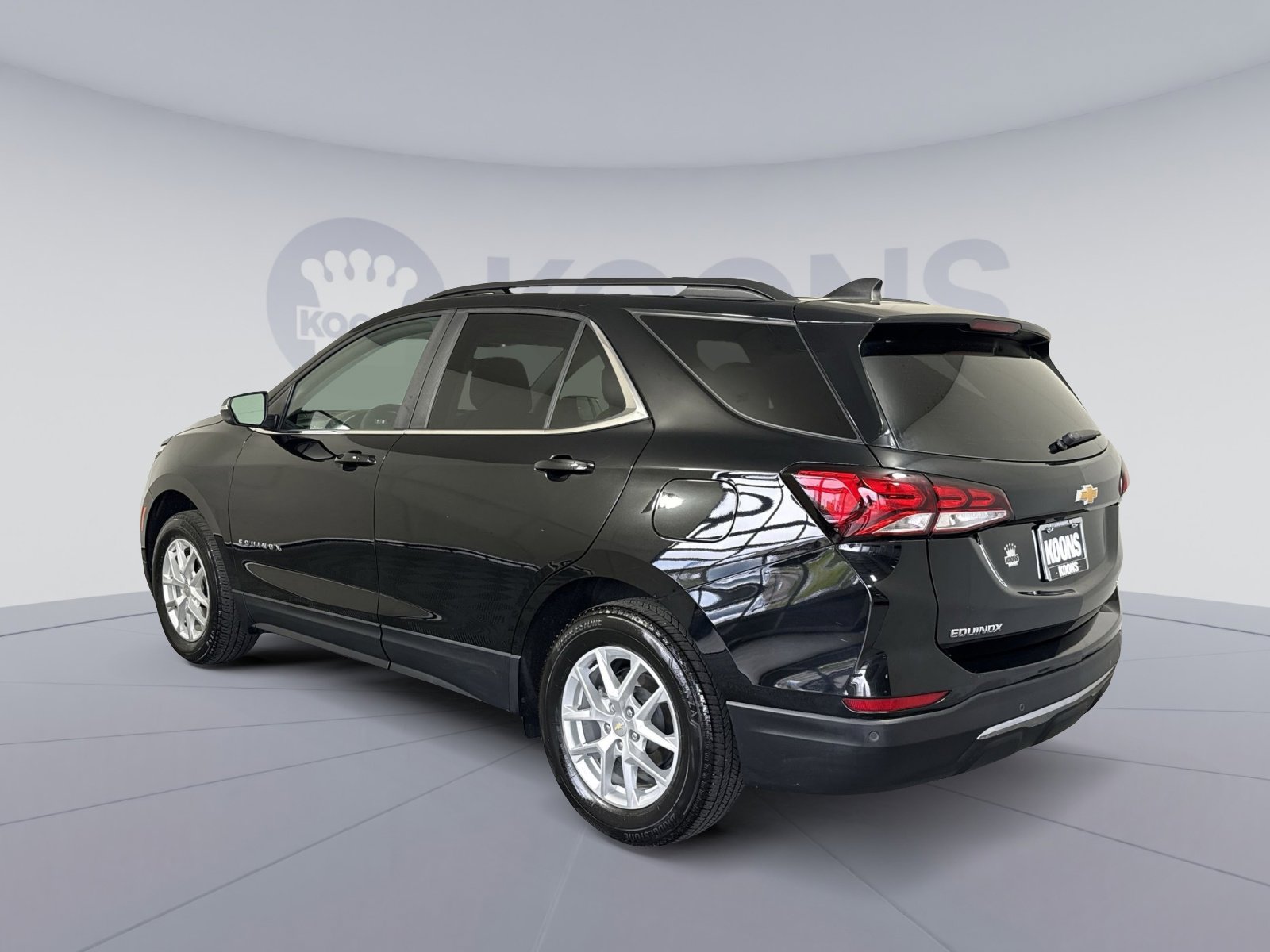 Used 2023 Chevrolet Equinox LT image 4