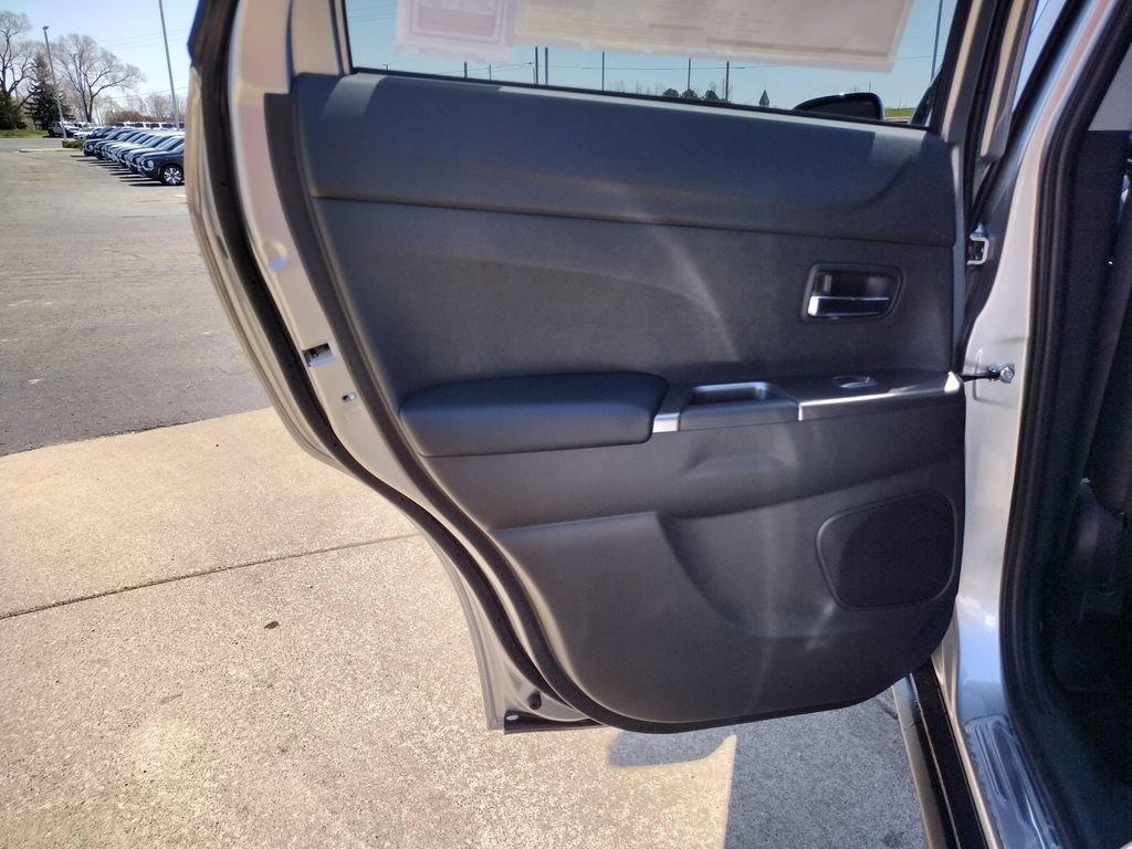 New 2026 Mitsubishi Outlander Sport SE AWD/4WD image 26