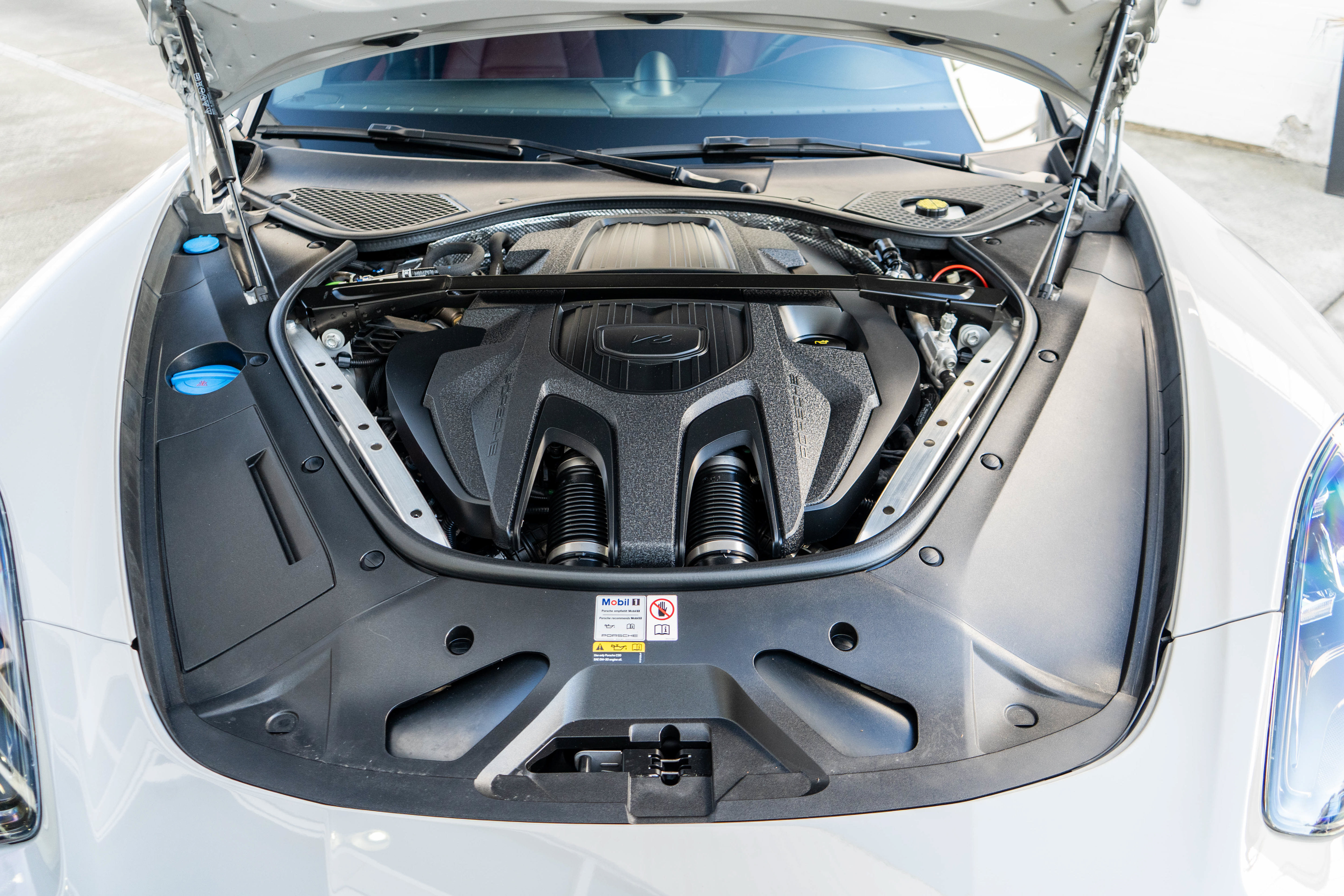 Used 2023 Porsche Panamera 4S AWD/4WD image 33