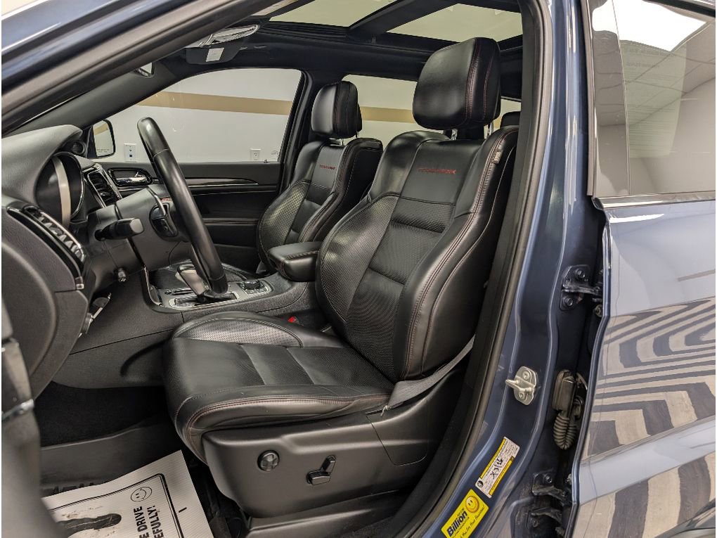 Used 2020 Jeep Grand Cherokee Trailhawk w/ Trailhawk Luxury Group image 7