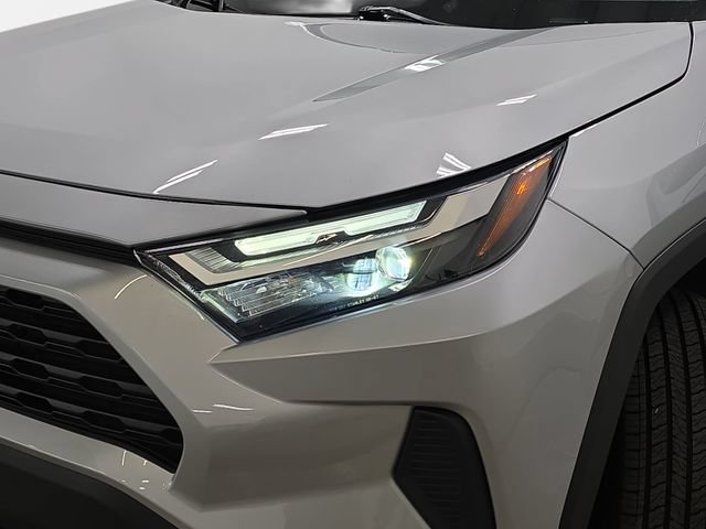 Certified 2024 Toyota RAV4 XLE FWD image 27
