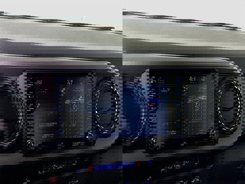 Used 2023 Toyota Tacoma TRD Off-Road image 9