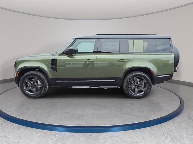 New 2026 Land Rover Defender 130 X-Dynamic SE image 8