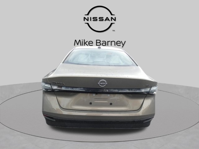 New 2026 Nissan Sentra SL w/ Floor Mat Package FWD image 4