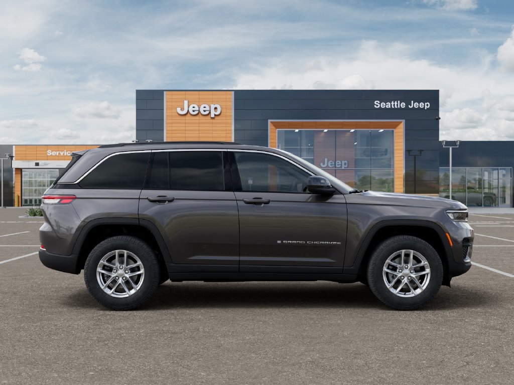 New 2026 Jeep Grand Cherokee Laredo X AWD/4WD image 22