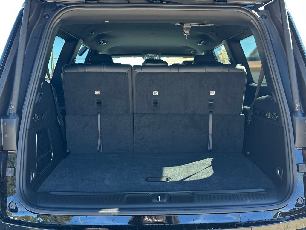 New 2026 Jeep Grand Wagoneer 4WD image 10