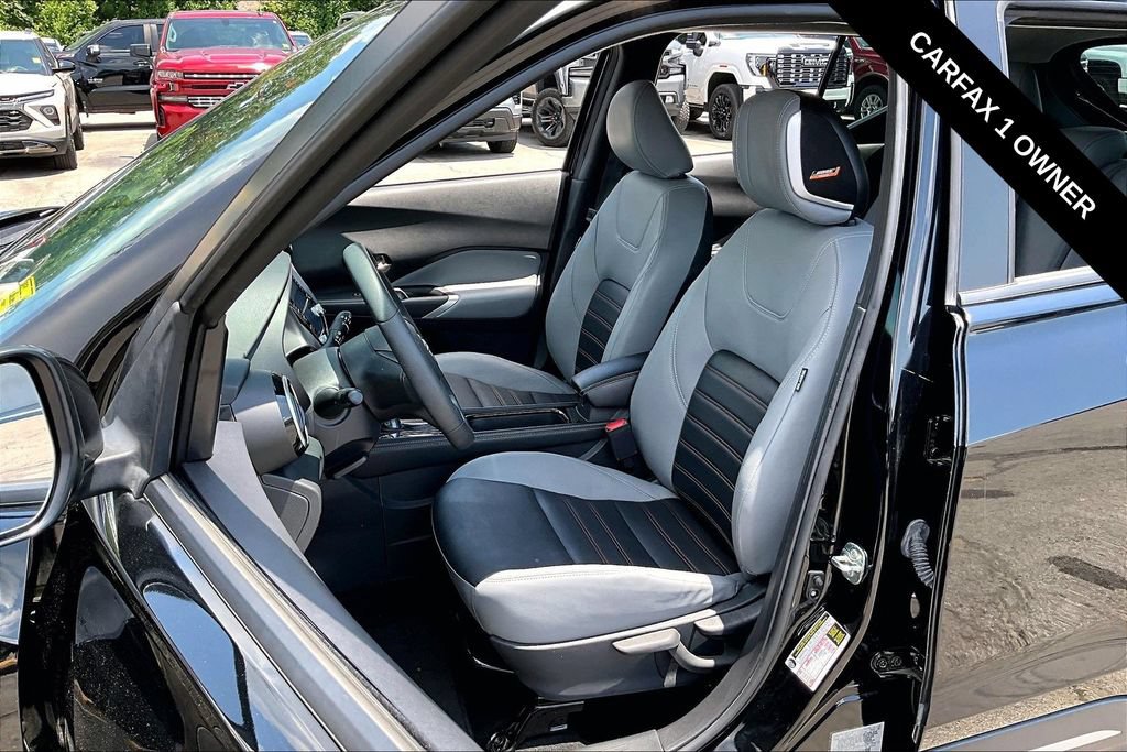 Used 2023 Nissan Kicks SR w/ SR Premium Package FWD image 20