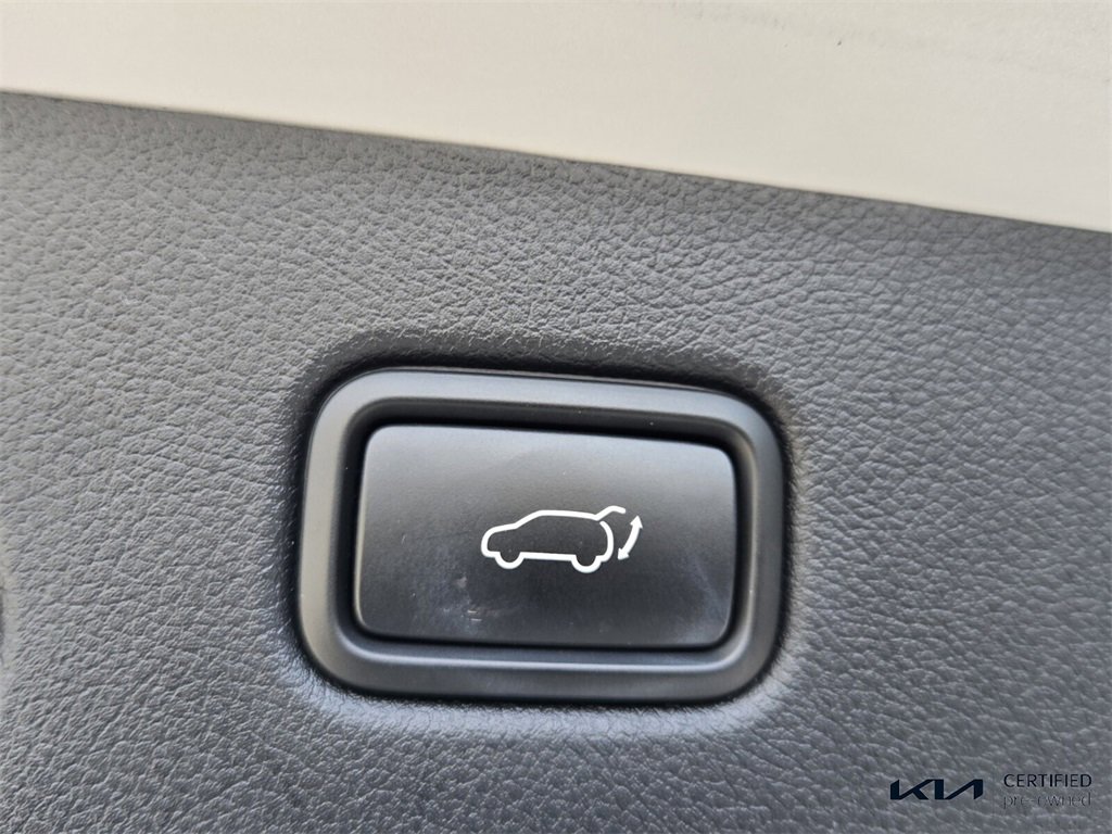 Used 2020 Kia Sportage EX w/ EX Technology Package image 16