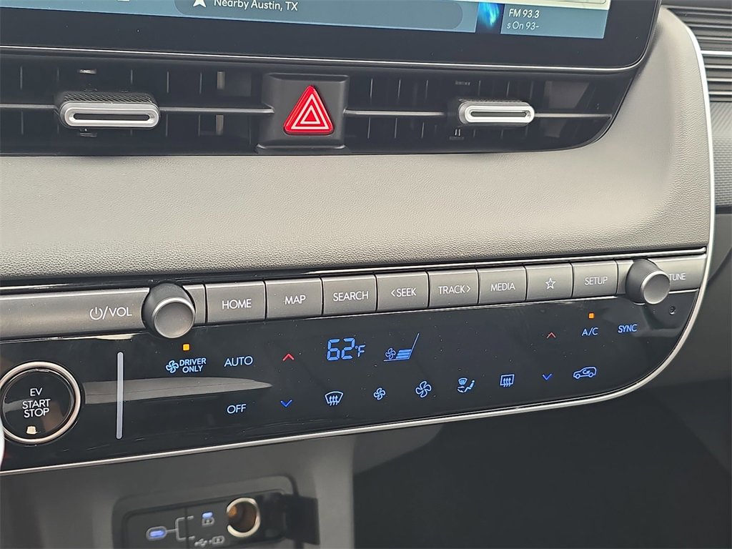 Certified 2025 Hyundai Ioniq 5 SEL image 24