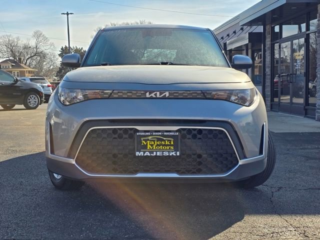 Used 2024 Kia Soul LX w/ Option Group 015 image 2