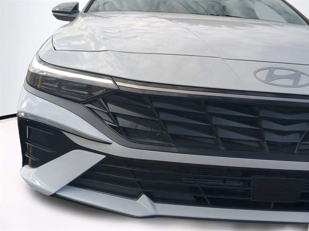 New 2026 Hyundai Elantra SEL Sport image 10