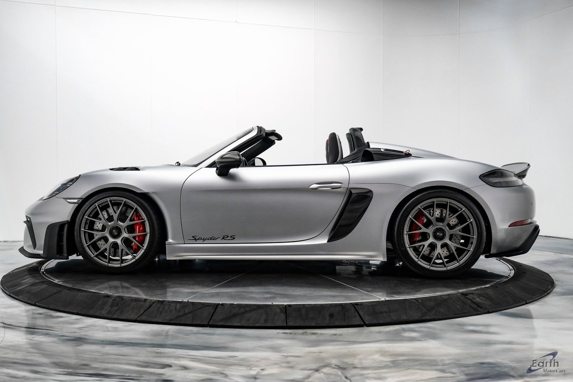 Used 2024 Porsche 718 Boxster Spyder RS RWD image 7