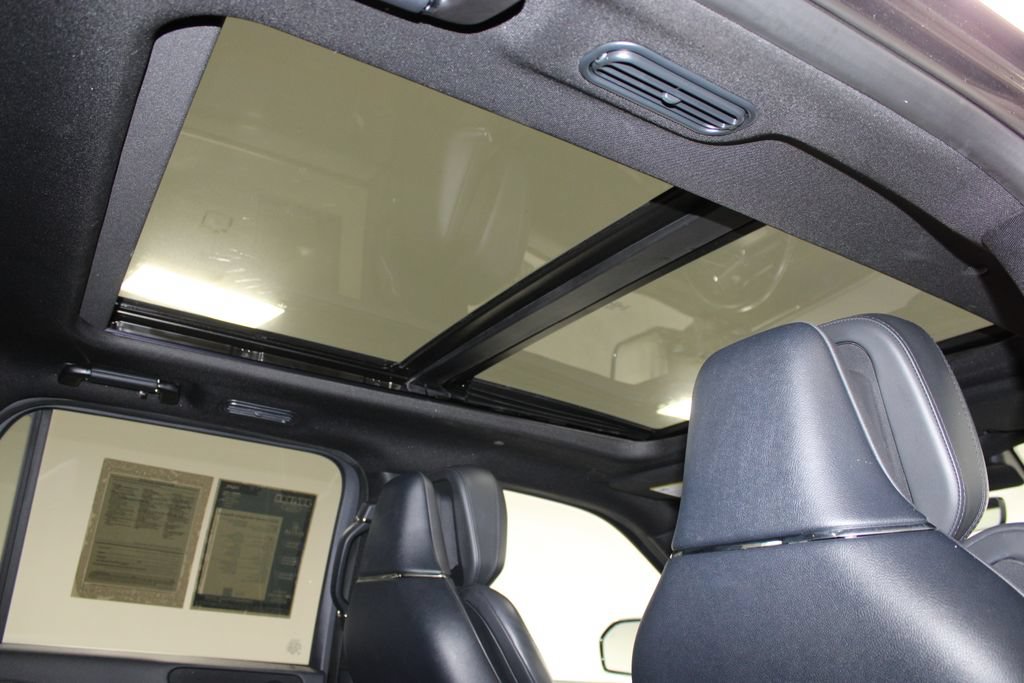 Used 2023 Lincoln Navigator Reserve AWD/4WD image 37