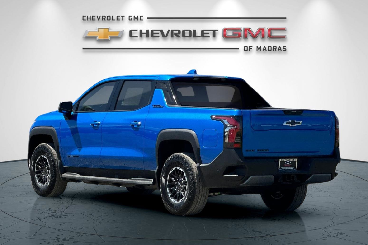 New 2026 Chevrolet Silverado EV Trail Boss image 5