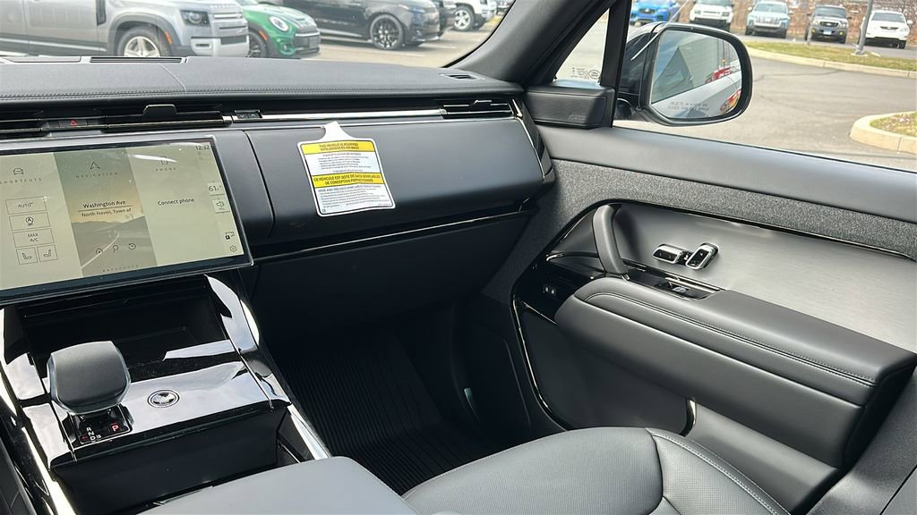 New 2025 Land Rover Range Rover Sport Dynamic SE image 23