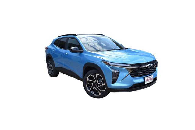 New 2026 Chevrolet Trax RS w/ Sunroof Package FWD image 2