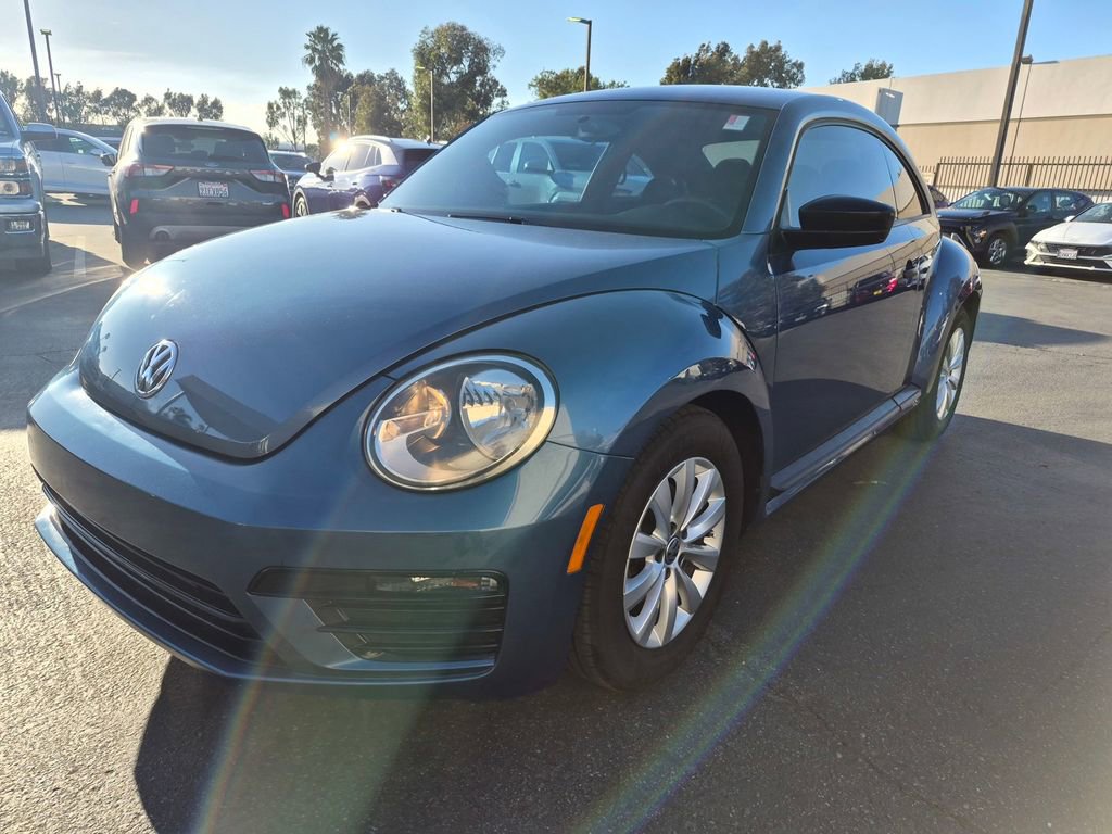 Used 2017 Volkswagen Beetle 1.8T Classic image 10
