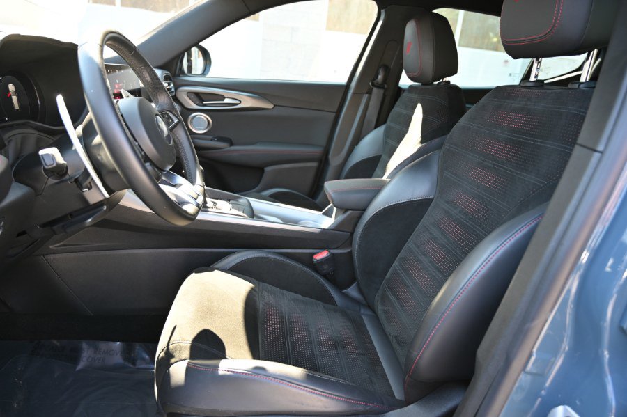 Used 2024 Dodge Hornet R/T Plus image 4