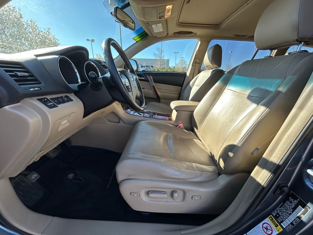 Used 2011 Toyota Highlander Limited image 13