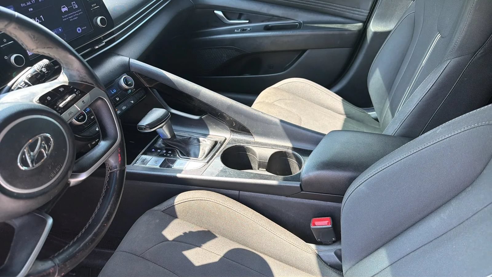 Used 2021 Hyundai Elantra SEL w/ Convenience Package FWD image 15